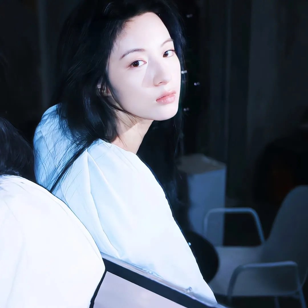 抬起头来